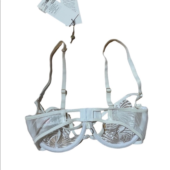 Bluebella Icena Bra size 32B - Picture 3 of 3